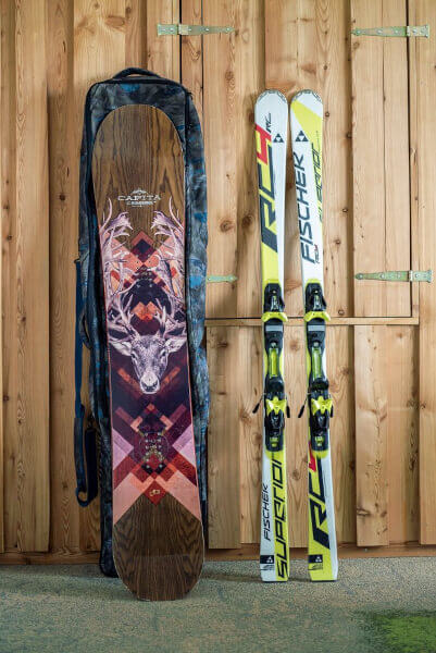 Snowboard i narty są już gotowe na sezon zimowy