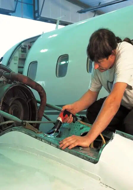 Przewody do zasilania urządzeń pneumatycznych z powodzeniem mogą być zastosowane w przemyśle lotniczym